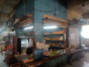 Pasar Rawamangun Sepi, Pedagang Kue Terus Merugi